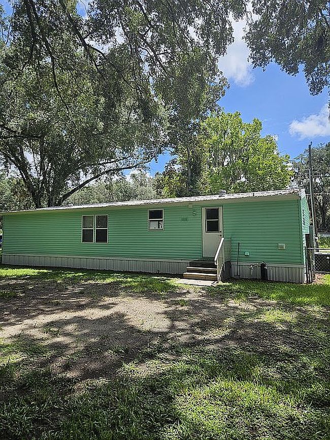 Photo of 12380 Se 130th Ave, Ocklawaha, FL
