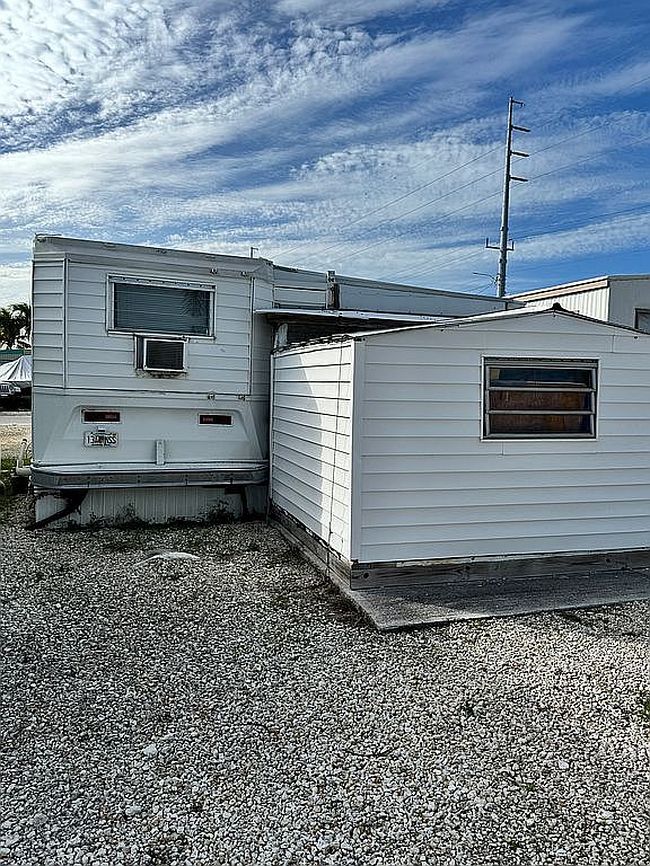 Image of 1361 Overseas Hwy Lot F2