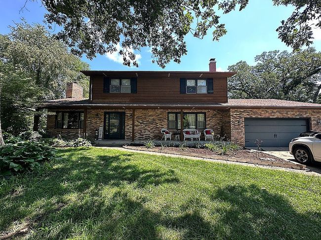 Photo of 7 Oak Grove Rd, Geneseo, IL