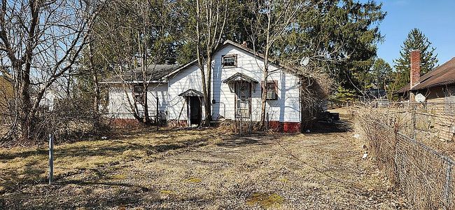 Image of 931 E Dixon St