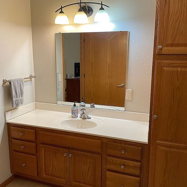 Additional photo 2 of property located at 413 Fillmore St W