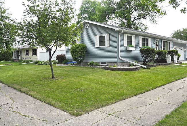 Image of 1903 15th Ave S
