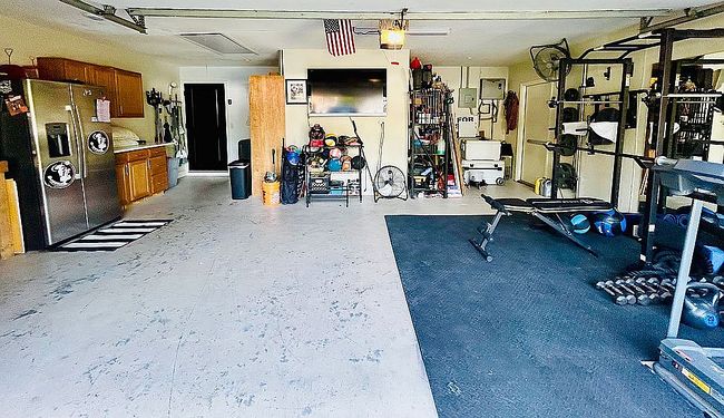 Photo of 9740 Fairway Cir, Leesburg, FL