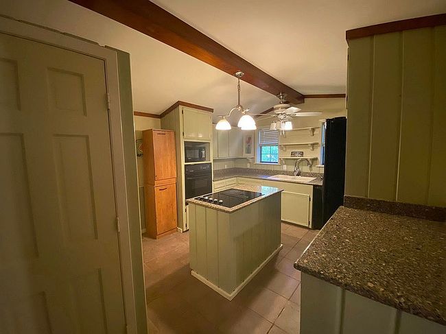 Photo of 133 N Mustin Lk, Camden, AR