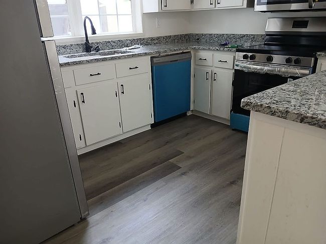 Image of 1220 Harmony St