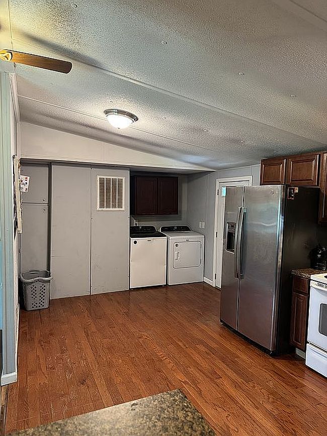 Additional photo 3 of property located at 4512 Calm Lake Rd #A