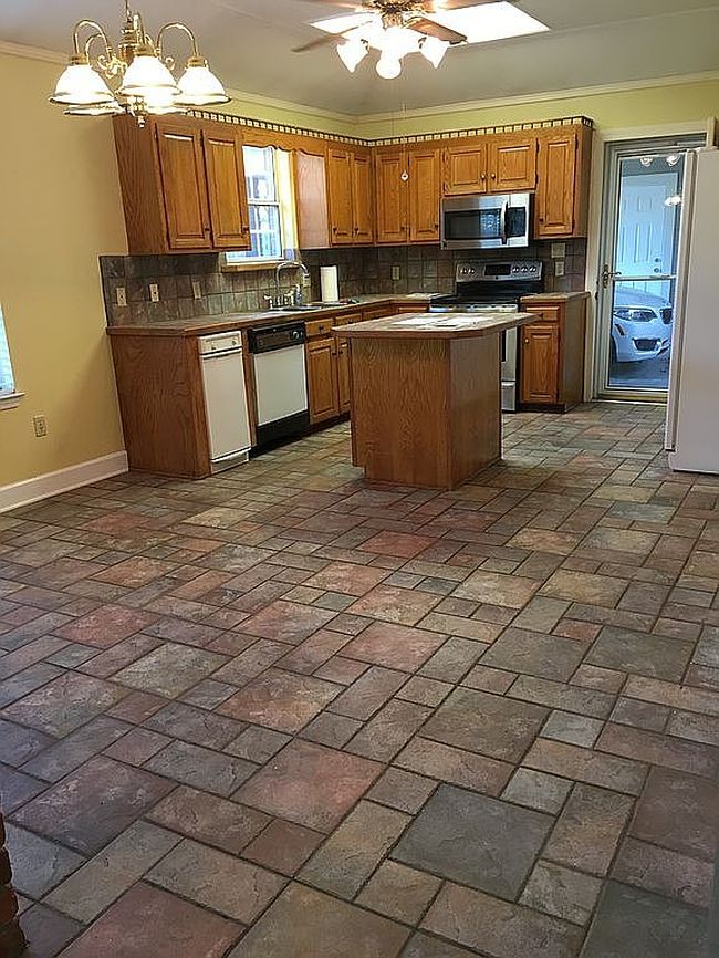 Photo of 4080 Old Baker Rd, Zachary, LA