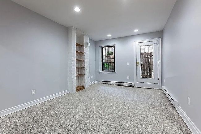 Photo of 16 Symphony Rd Apt 1, Boston, MA