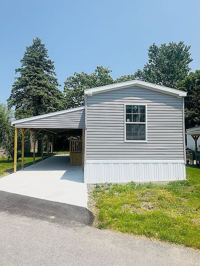 Image of 10 Budd Ave