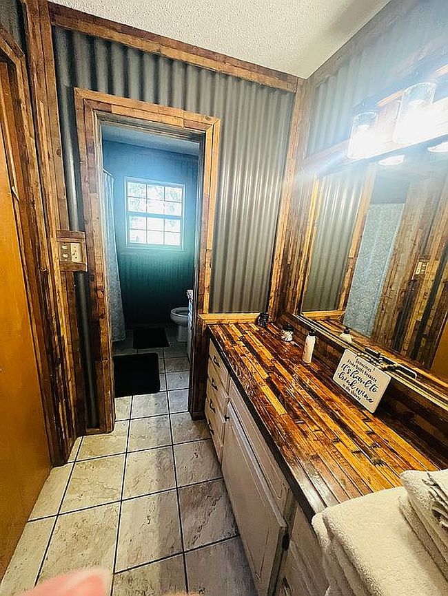 Photo of 415 Crooked Rd, De Queen, AR
