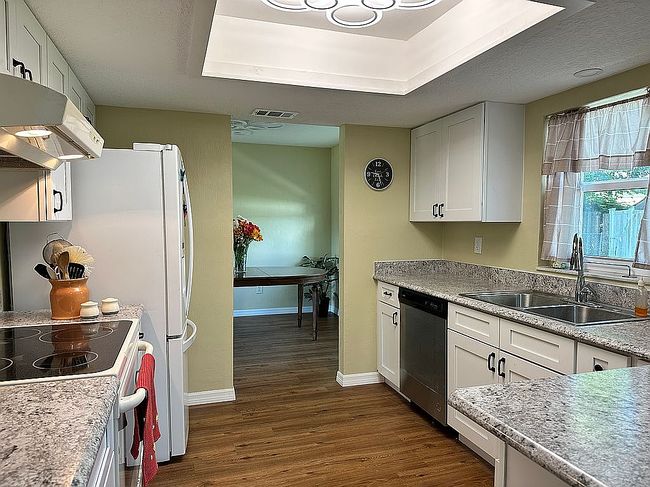 Photo of 704 Green Rd, New Smyrna Beach, FL