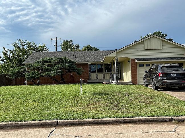 Photo of 4741 Amherst Dr