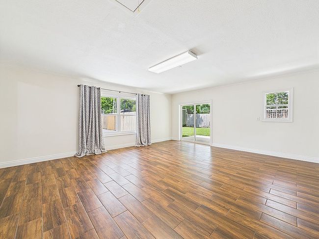 Preview of property located at 212 Gordon Crocket Dr