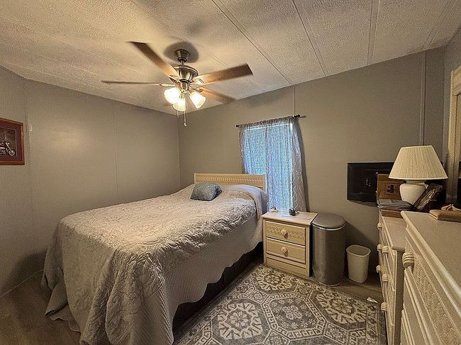 Image of 431 Day Lily St