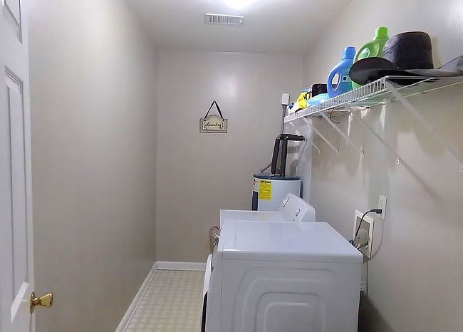 Additional photo 2 of property located at 303 Autumnwood Dr