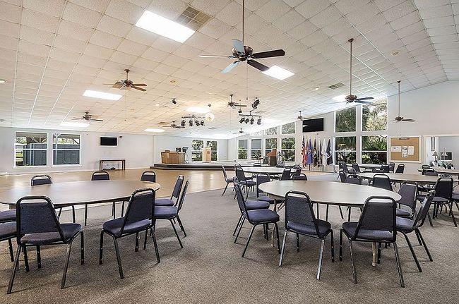 Photo of 520 Lake Cir, Plant City, FL