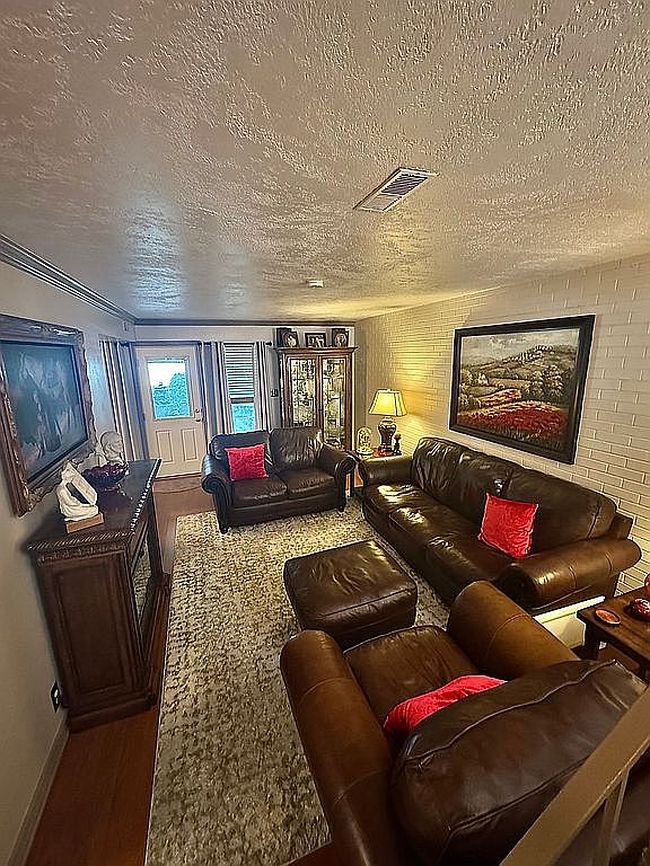 Photo of 2094 N 220 E, Provo, UT