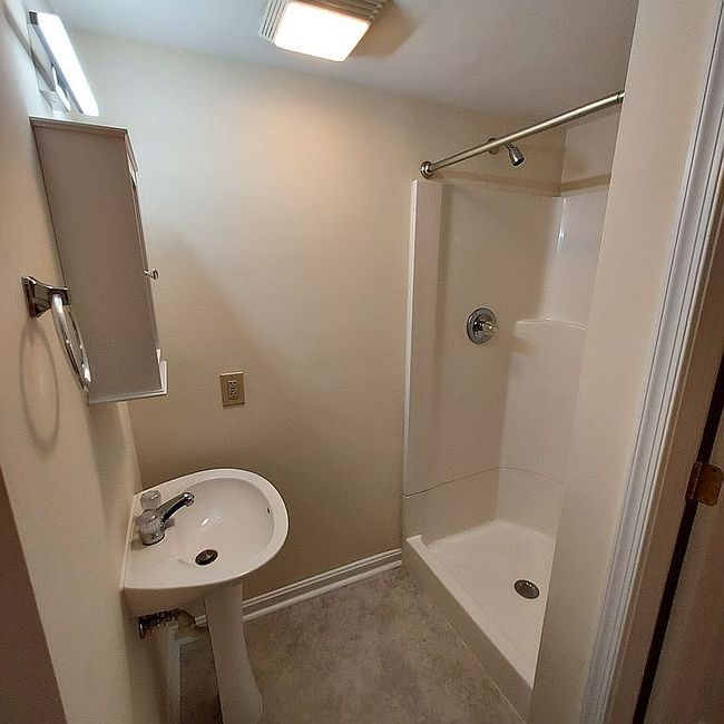 Photo of 15 Rouzer Ct, Thurmont, MD