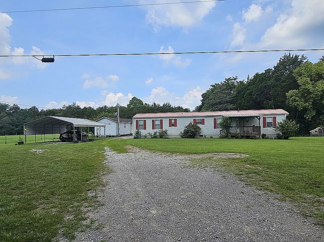 Photo of 414 Jenkins Rd, Sparta, TN