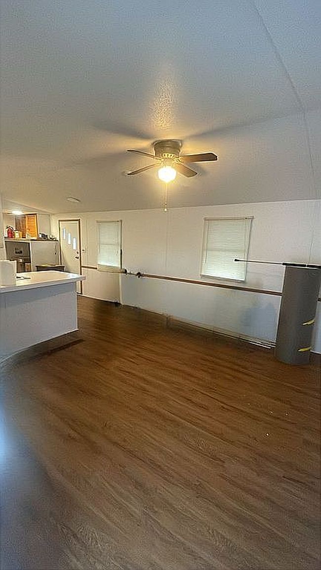 Photo of 905 Tuckahoe Rd Trailer A16, Sewell, NJ