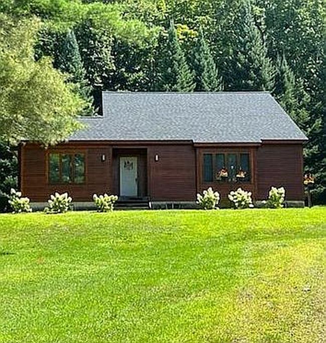 Image of 62 Ayer Rd