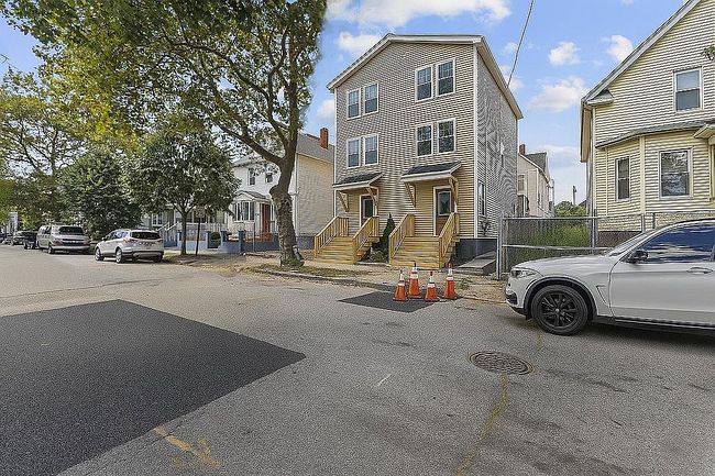Photo of 263 California Ave