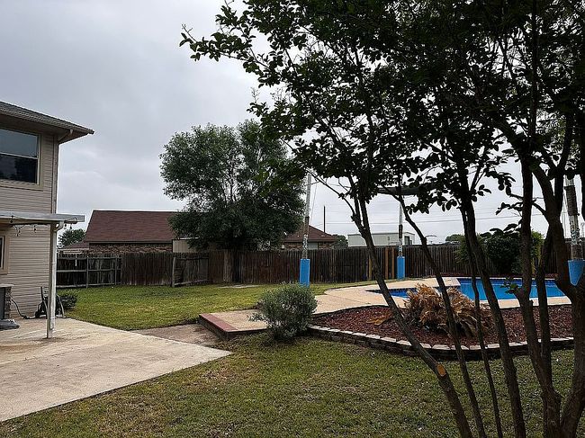 Additional photo 3 of property located at 506 Turtle Back Cv