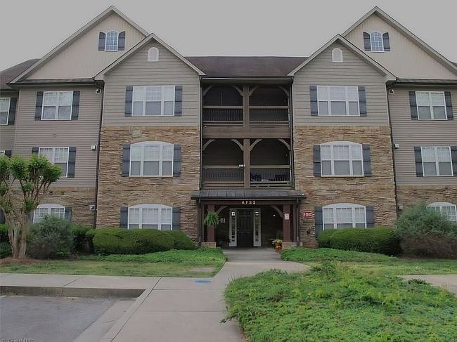Image of 4732 Tatton Park Cir Unit 1A