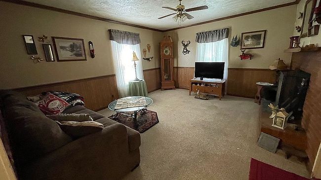 Image of 2904 E County Road 600 N