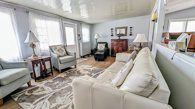 Image of 25596 Carnation Ct