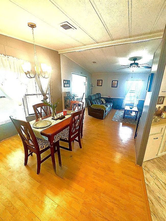 Additional photo 2 of property located at 1508 Galway Ct