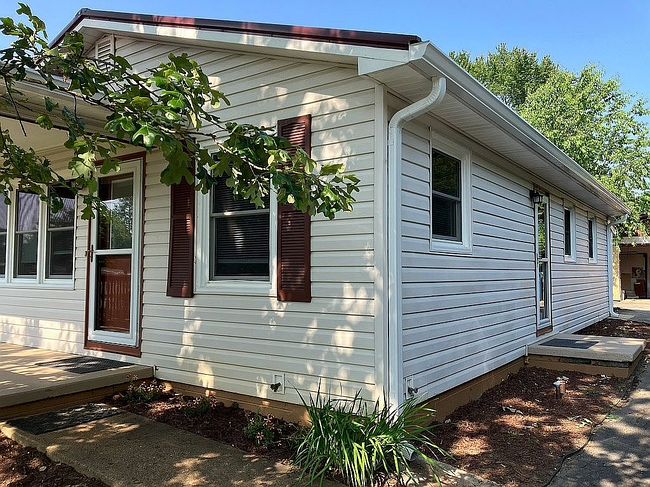 Image of 615 Marietta St