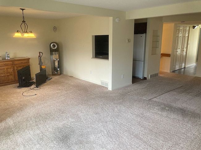 Image of 58 Olde Stone Ln