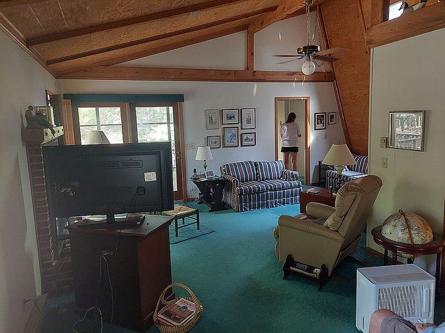 Image of 271 Pine Ln