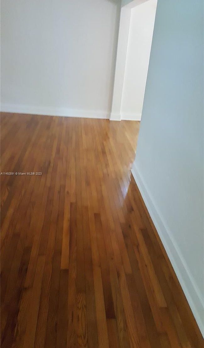 Additional photo 3 of property located at 5131 Sw 73rd Ter