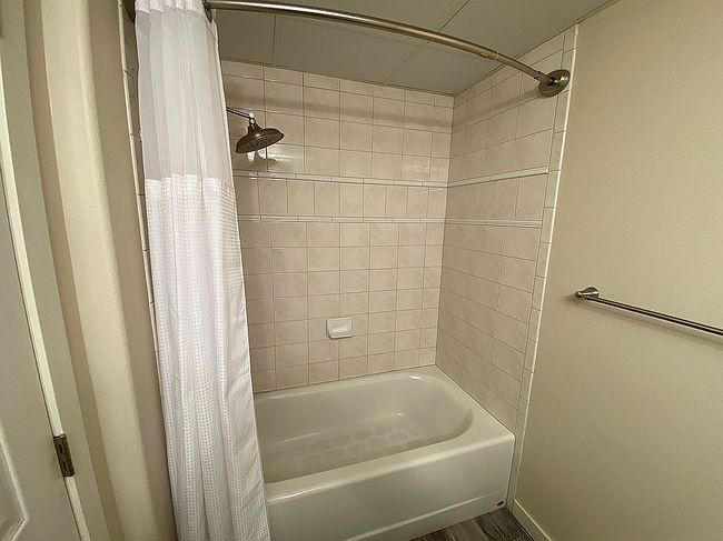 Photo of 300 Columbia Point Dr Unit D101, Richland, WA