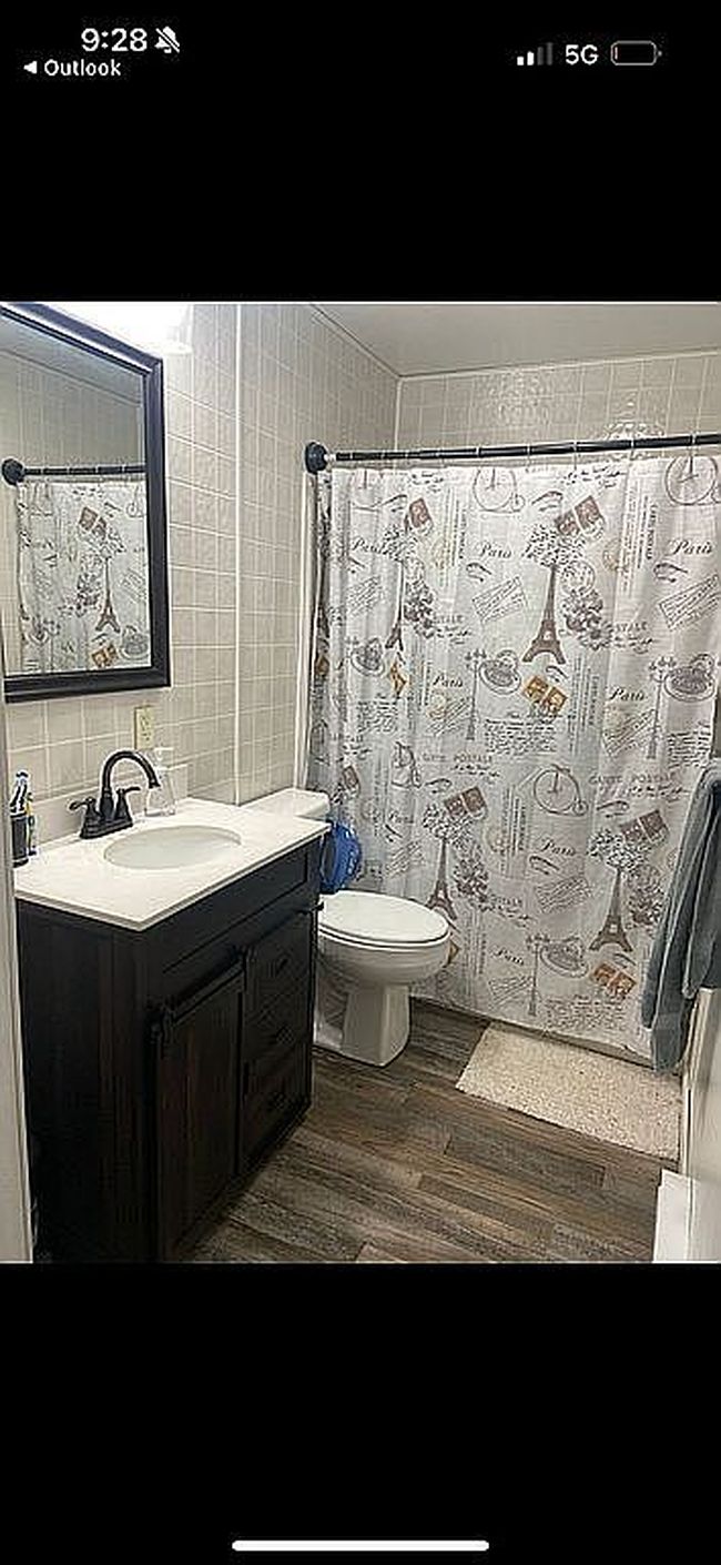 Preview of property located at 135 Windy Hollow Rd