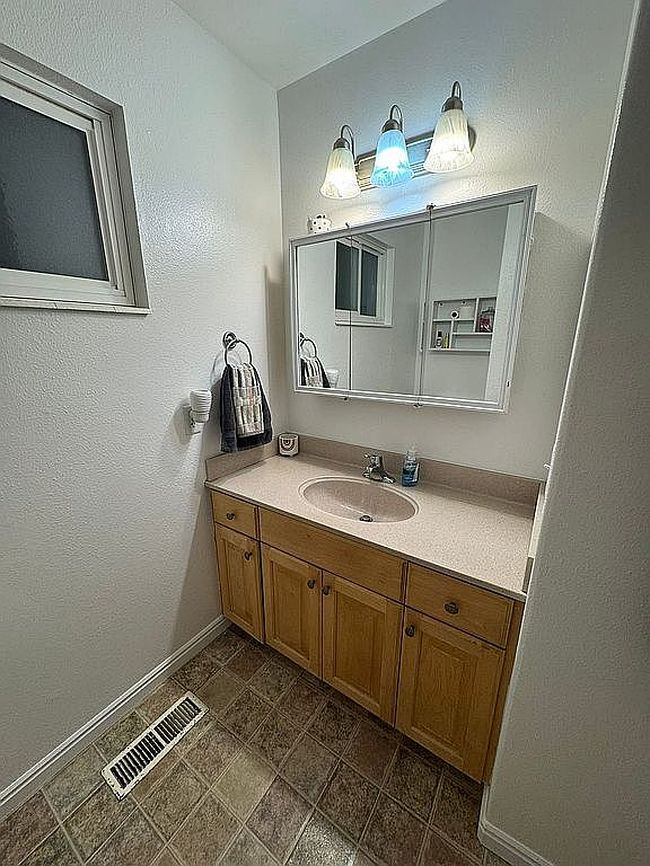 Photo of 546 Windsor Rd, Price, UT