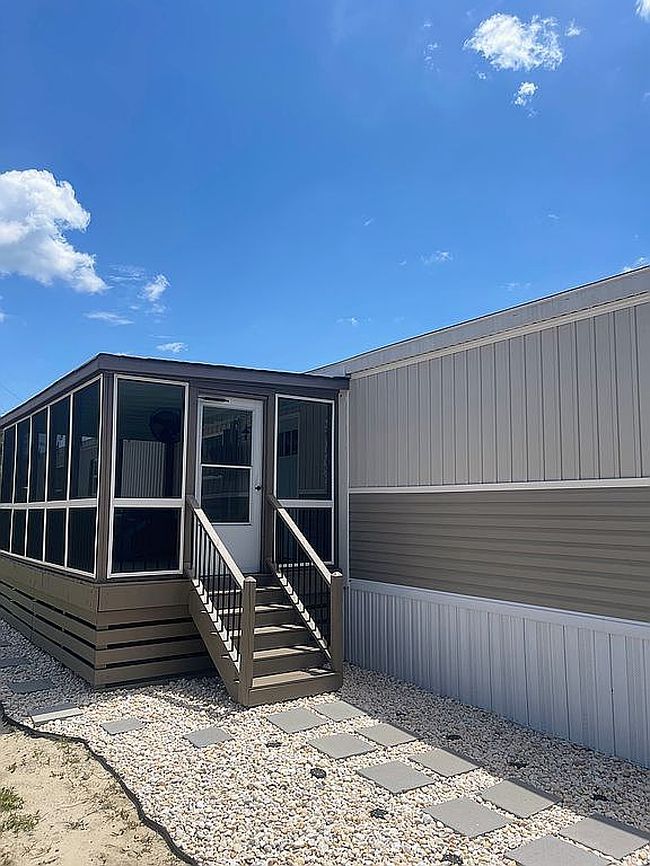 Photo of 1306 Seagull Blvd, North Myrtle Beach, SC