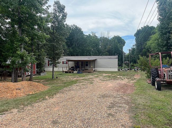 Photo of 13976 County Road 2166 N, Henderson, TX
