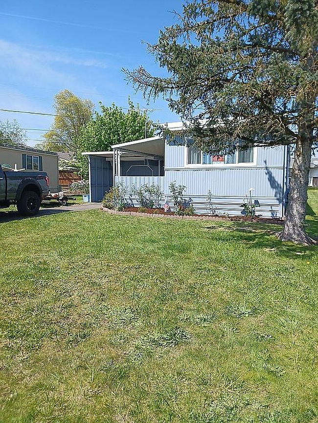 Preview of property located at 1999 Jansen Way Unit 6