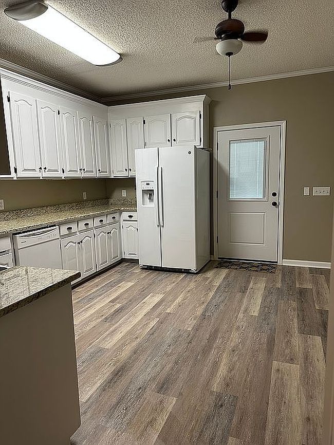 Image of 215 Windover Way