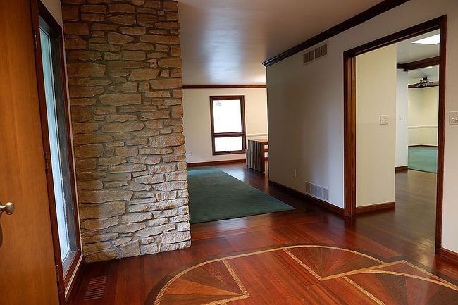 Photo of 7944 Hawthorne Ct, Indianapolis, IN