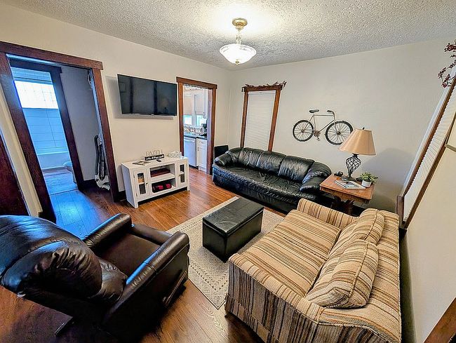 Image of 1255 E 26th St