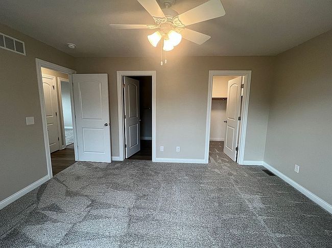 Image of 1015 Evergreen Rd