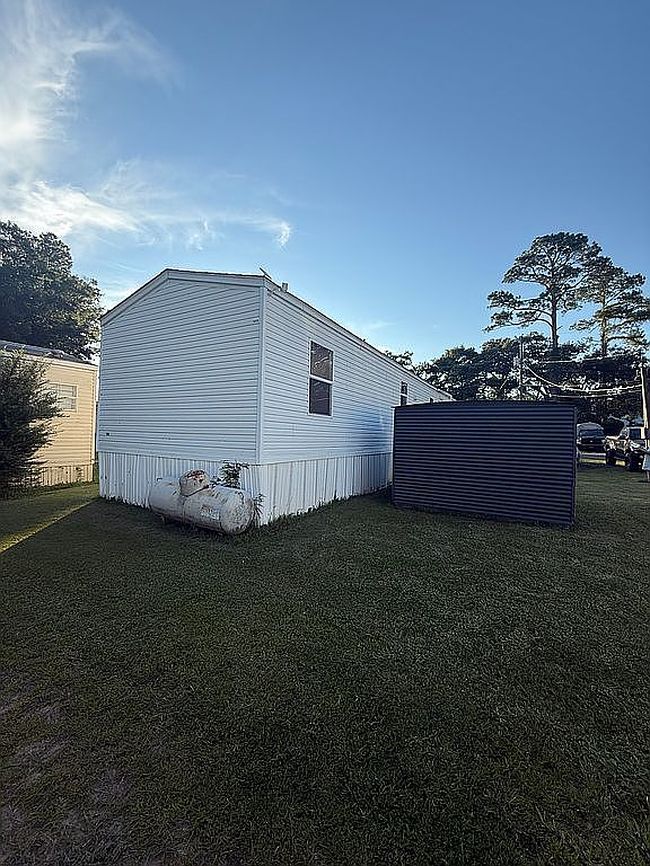 Additional photo 2 of property located at 7722 N Palafox St #B13