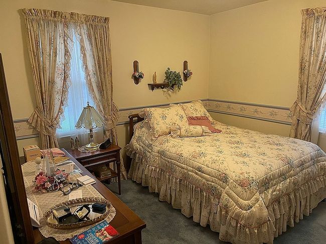 Photo of 312 Roseberry Ln, Wheeling, WV