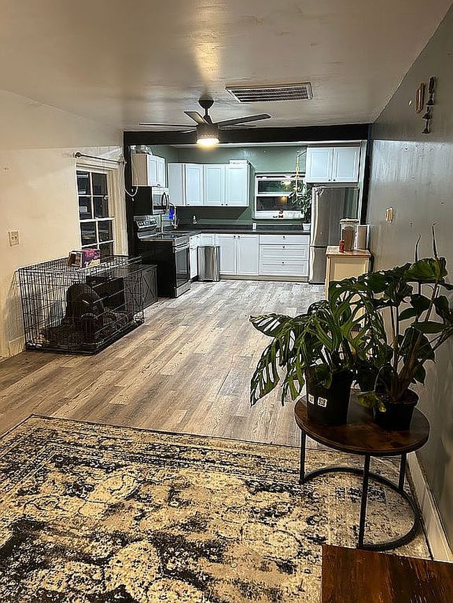 Photo of 2429 W Morten Ave, Phoenix, AZ