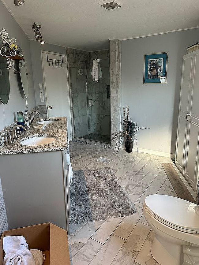 Image of 1840 Palm Springs St
