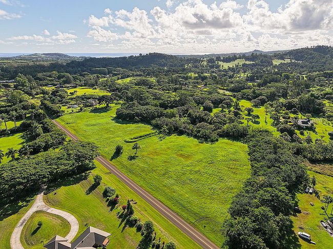 Photo of 5835 Kahiliholo Rd #4, Kilauea, HI